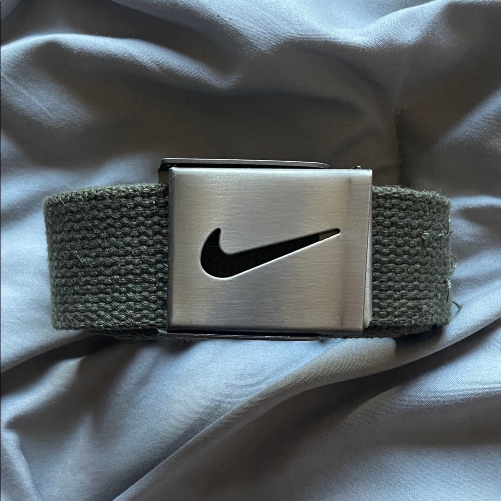 Nike Belt - Green Strap with Brushed Silver Buckle